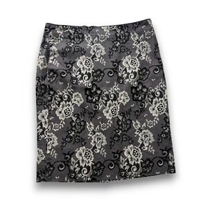 White House Black Market Floral Print Pencil Skirt Grey Black White 4 802266